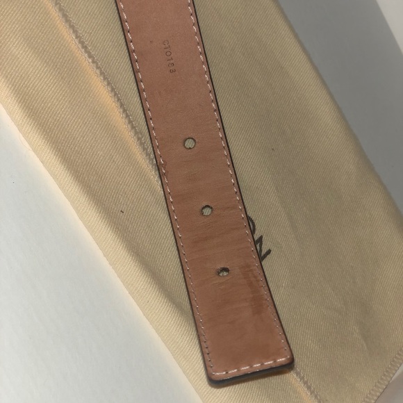 ❌SOLD❌ - LV Leather Belt - Picture 3 of 6